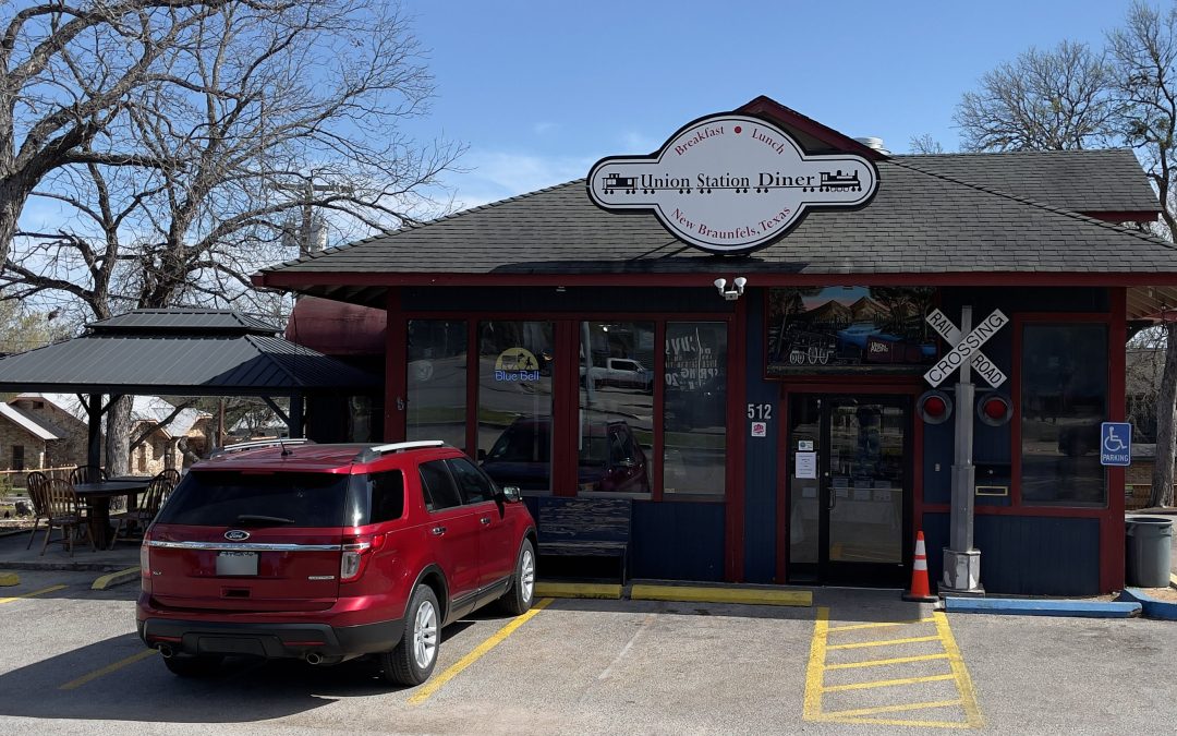 Union Station Diner in New Braunfels, Texas: Classic Eatery Experience