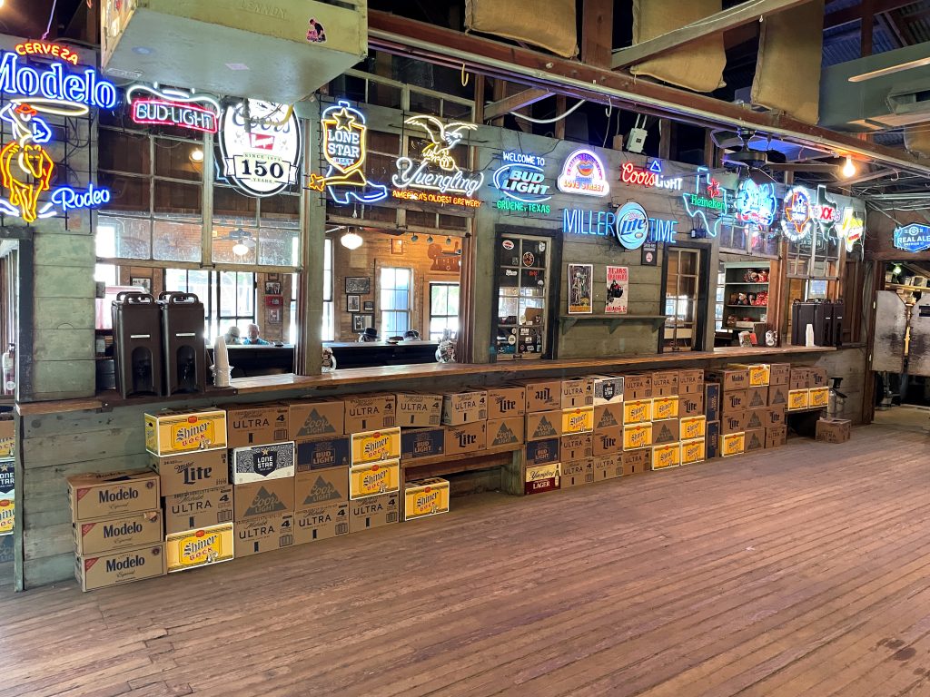 Gruene Hall - Dance Side Bar