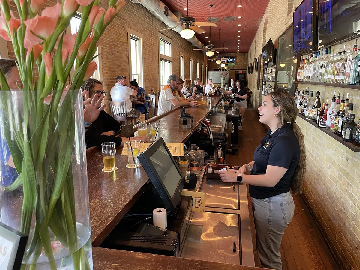 Mozie's - View of the Long Bar & Bar Tenders